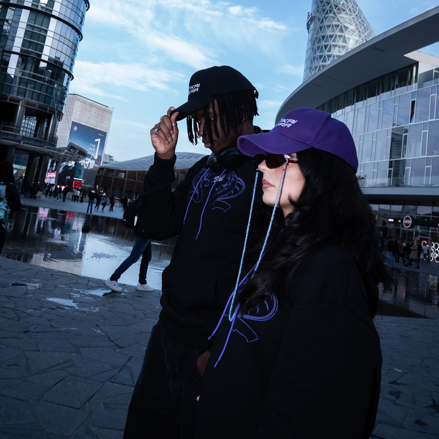 Felpa hoodie Zenkai Cobra Wakizashi nera con ricamo streetwear